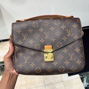 Louis Vuitton Brown Monogram Women's Bag